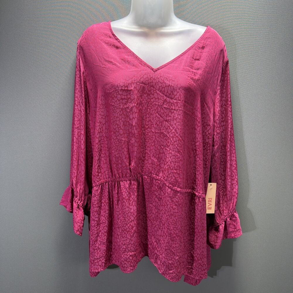 Evri Womens Plus sz 2X Top Pink Leopard Print Fitted Cinch Waist V Neck NWT